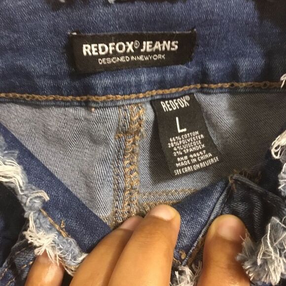 Red Fox Medium Wash Distressed Destroyed Bermuda Shorts Jeans L - Picture 6 of 11